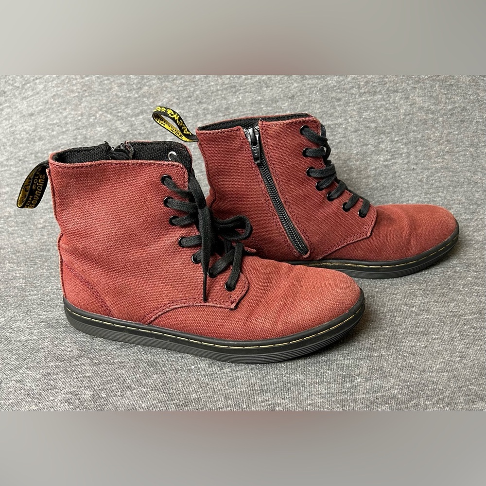 Dr. Martens Shoreditch Canvas Hightop Boots Maroon Size 2Y